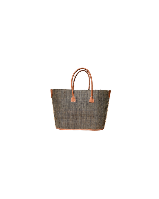 Medium Beach Bliss 134 handbag in handwoven raffia with a sleek charcoal-black finish, genuine leather handles, and reinforced corners – front view.